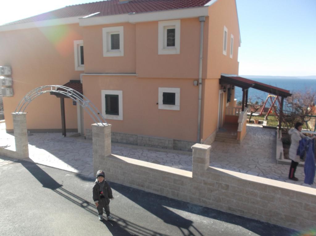 Apartments Rakuljic Подстрана Екстер'єр фото
