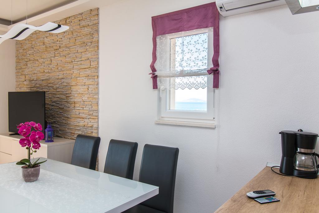 Apartments Rakuljic Подстрана Екстер'єр фото