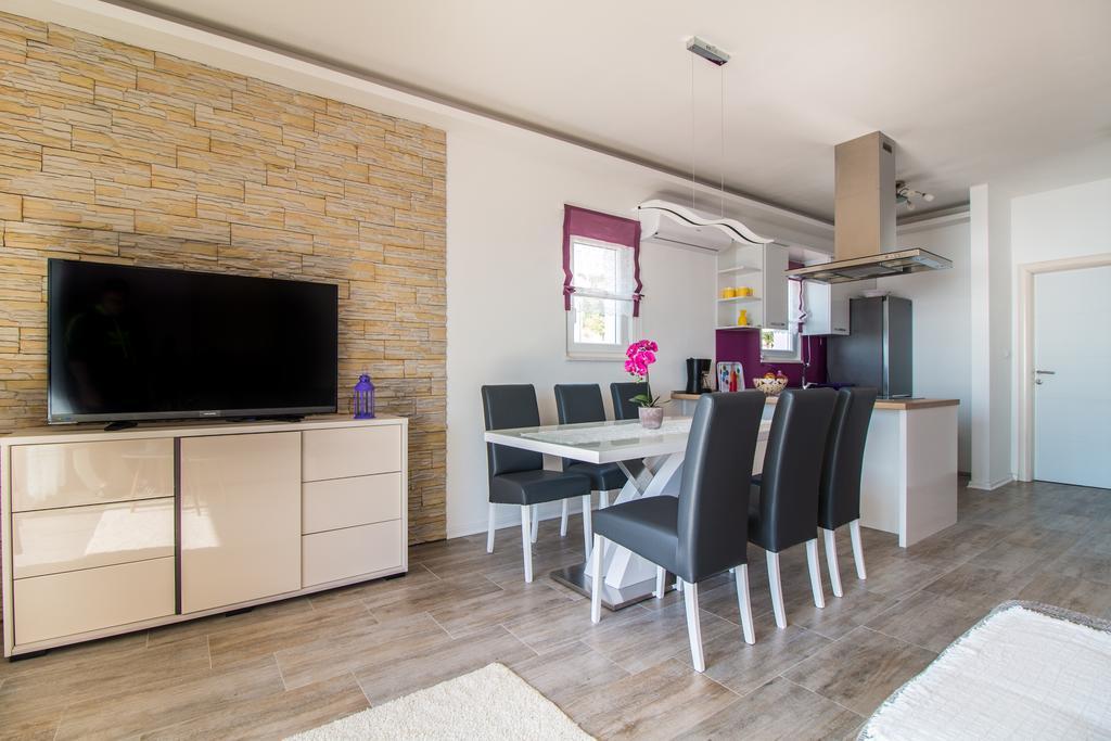 Apartments Rakuljic Подстрана Екстер'єр фото