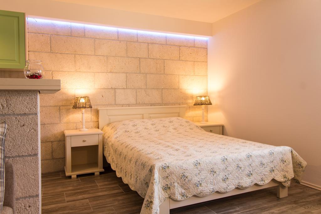 Apartments Rakuljic Подстрана Екстер'єр фото