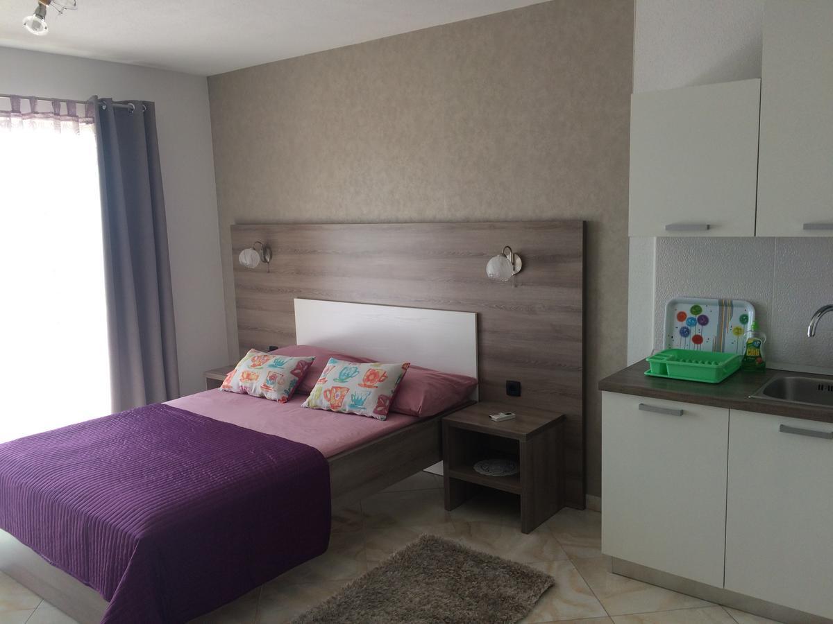 Apartments Rakuljic Подстрана Екстер'єр фото