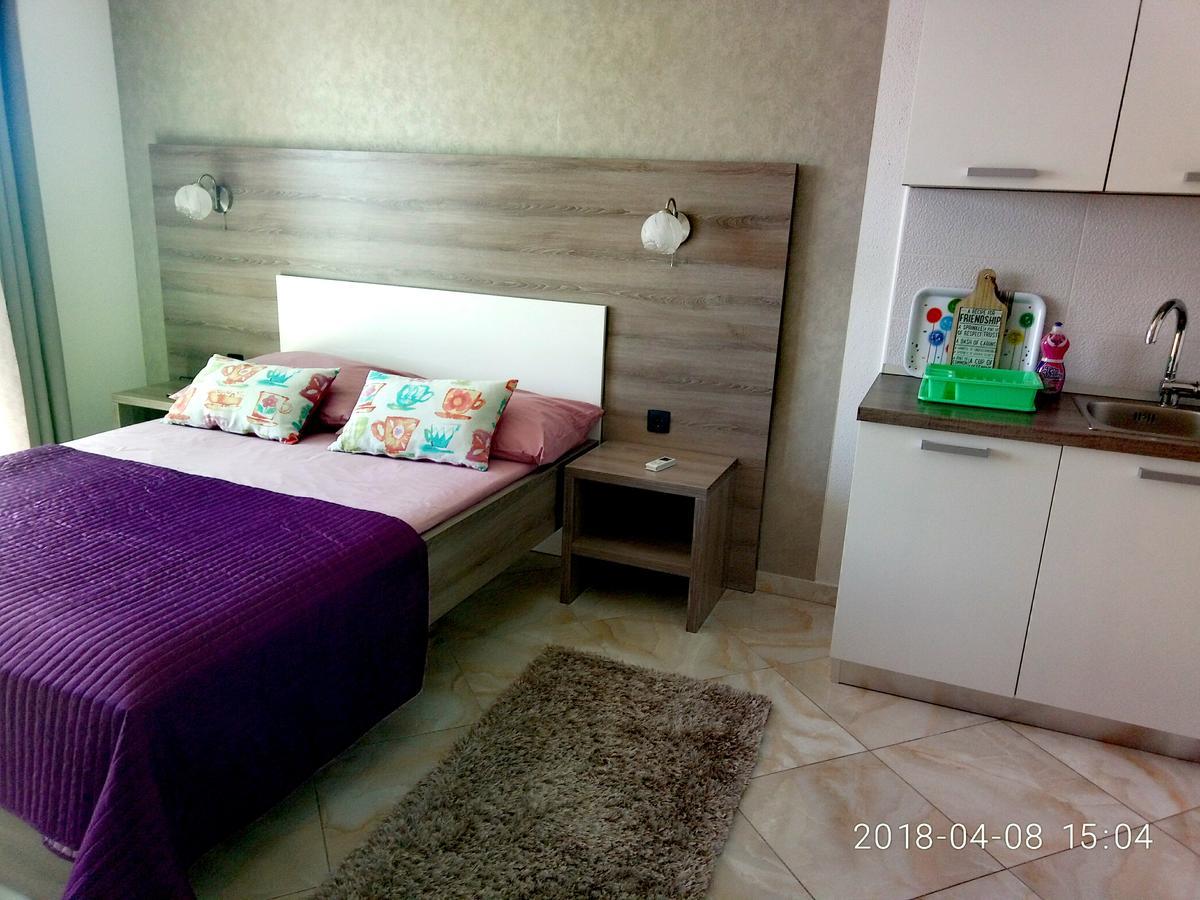 Apartments Rakuljic Подстрана Екстер'єр фото